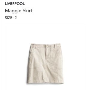 Adorable Khaki mini skirt